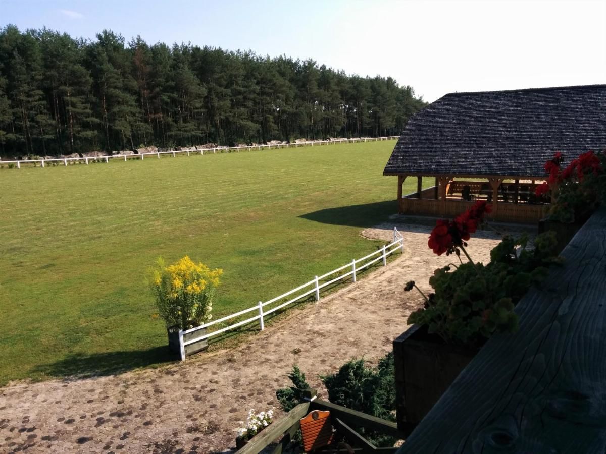 Фермерские дома Dworek Pod Wiechą Kawęczyn-11